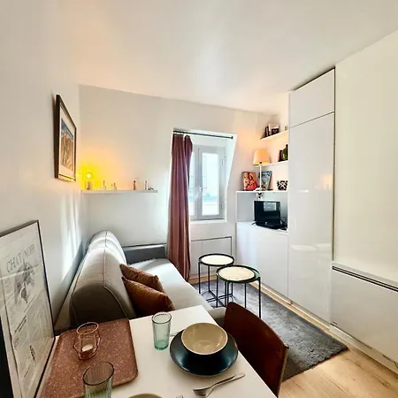 Parisian Cocoon In Batignolles Next To Montmartre 아파트 *