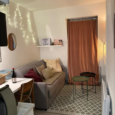 Apartment Parisian Cocoon In Batignolles Next To Montmartre