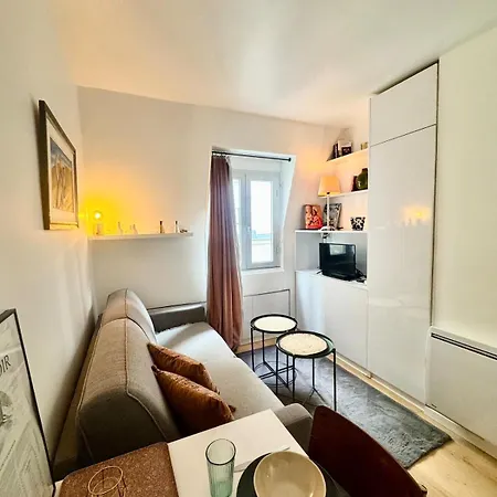 Parisian Cocoon In Batignolles Next To Montmartre Apartment Paris